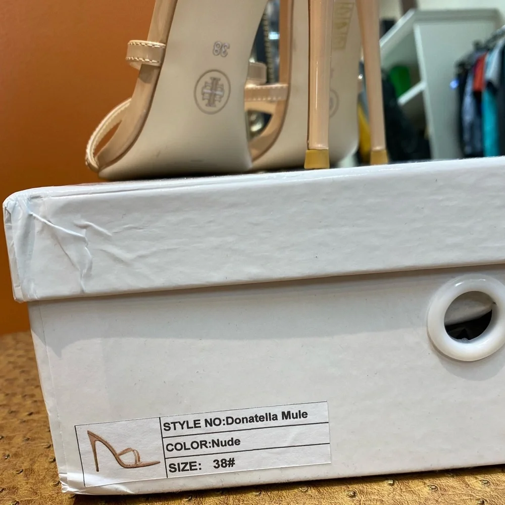 NIB Femme Los Angeles Donatella Mules - Picture 4 of 4